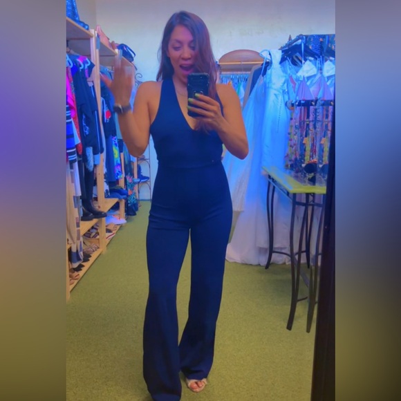 Meet your Posher, Lisa - Picture 2 of 5